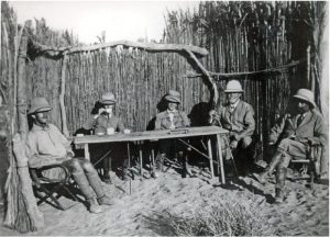 أعضاء لجنة الأميرالية في بلاد فارس عام 1913