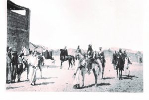 الشيخ زايد بن خليفة وأنجاله في أبو ظبي عام1902 م